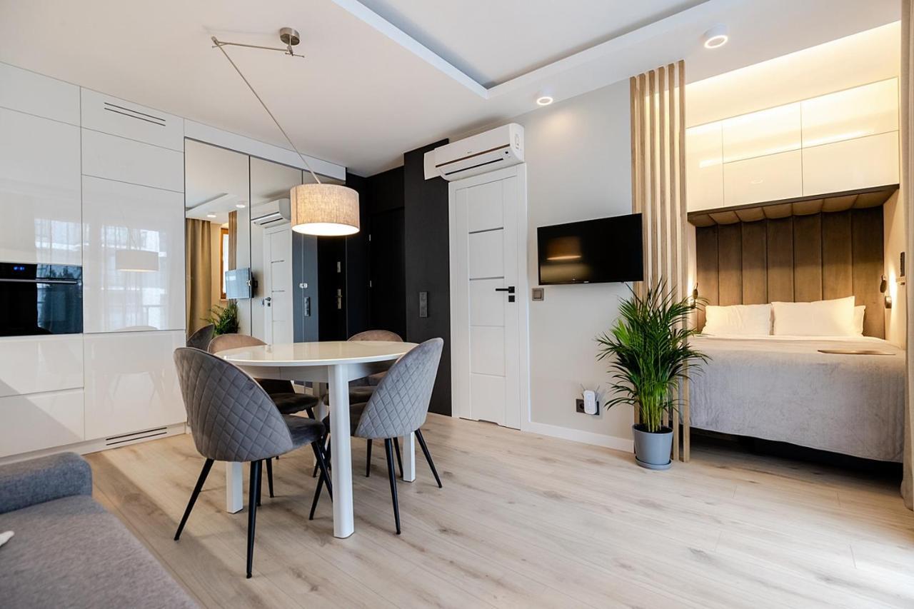 Apartment Wola, Wi-Fi, Smart Lock, Air Condition Βαρσοβία Εξωτερικό φωτογραφία