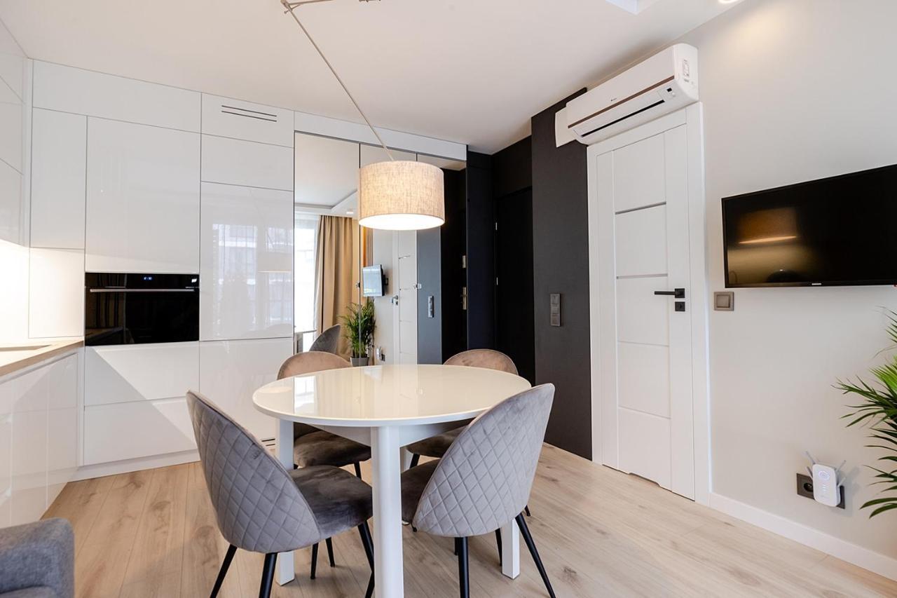 Apartment Wola, Wi-Fi, Smart Lock, Air Condition Βαρσοβία Εξωτερικό φωτογραφία